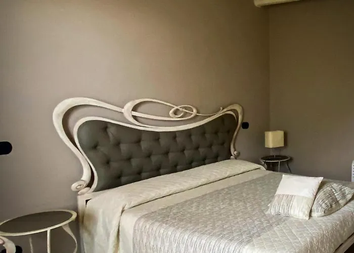 Casale Raffaello 4* Albese Con Cassano