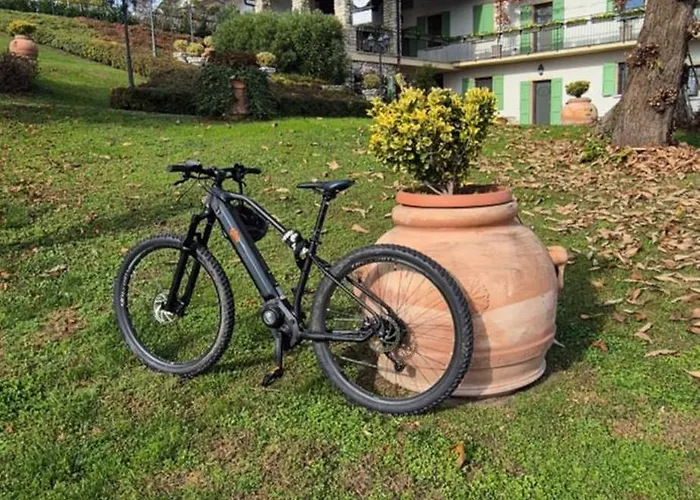 Bed & Breakfast Casale Raffaello 4*