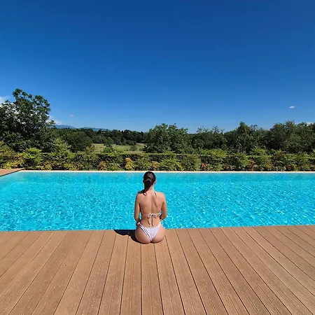 Casale Raffaello Couette-café 4*