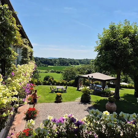 Couette-café Casale Raffaello