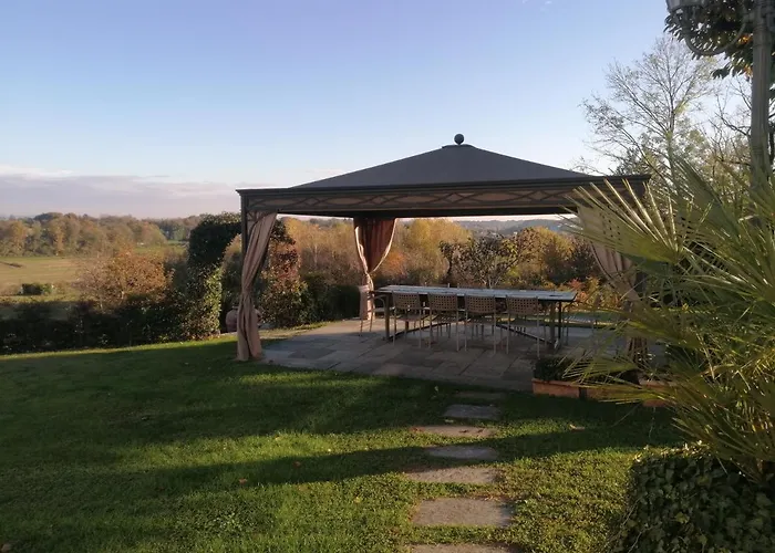 Casale Raffaello Bed and Breakfast