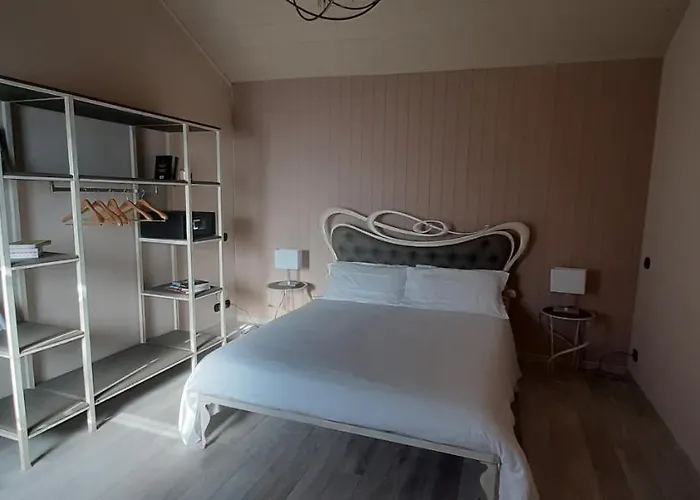 Casale Raffaello 4* Albese Con Cassano