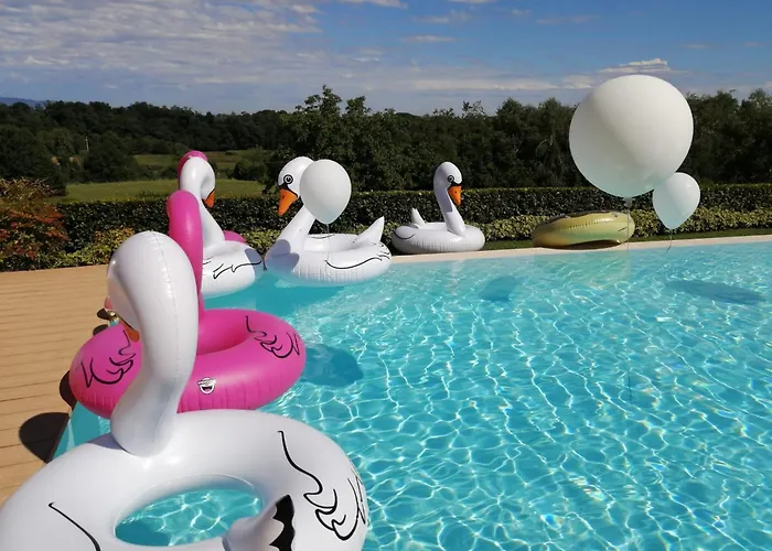 Casale Raffaello Bed and Breakfast Albese Con Cassano