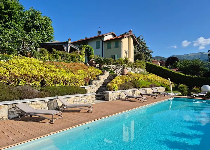 Bed & Breakfast Casale Raffaello Albese Con Cassano