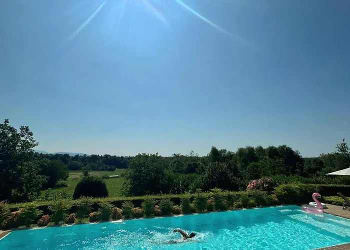 Casale Raffaello Bed & Breakfast