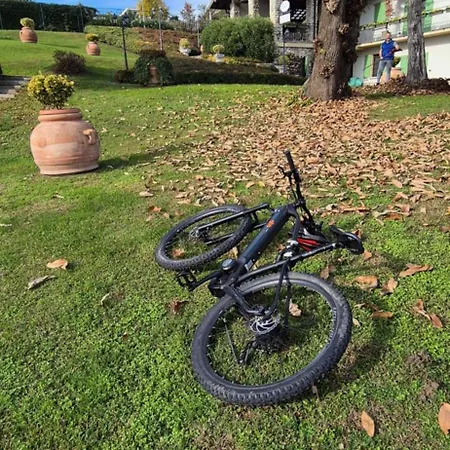 Casale Raffaello 4* Albese Con Cassano