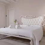 Casale Raffaello Bed & Breakfast Albese Con Cassano