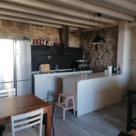 Casale Raffaello B&B 4*