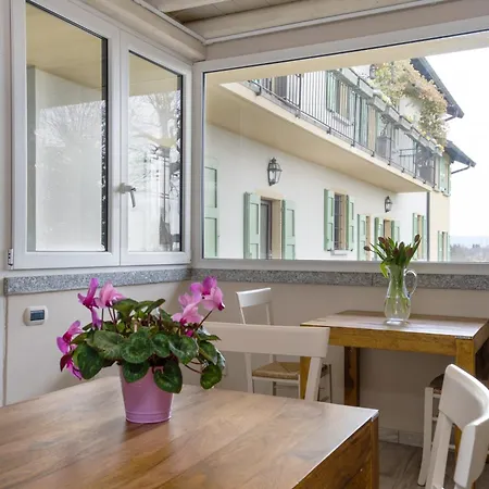 Casale Raffaello Bed & Breakfast 4*